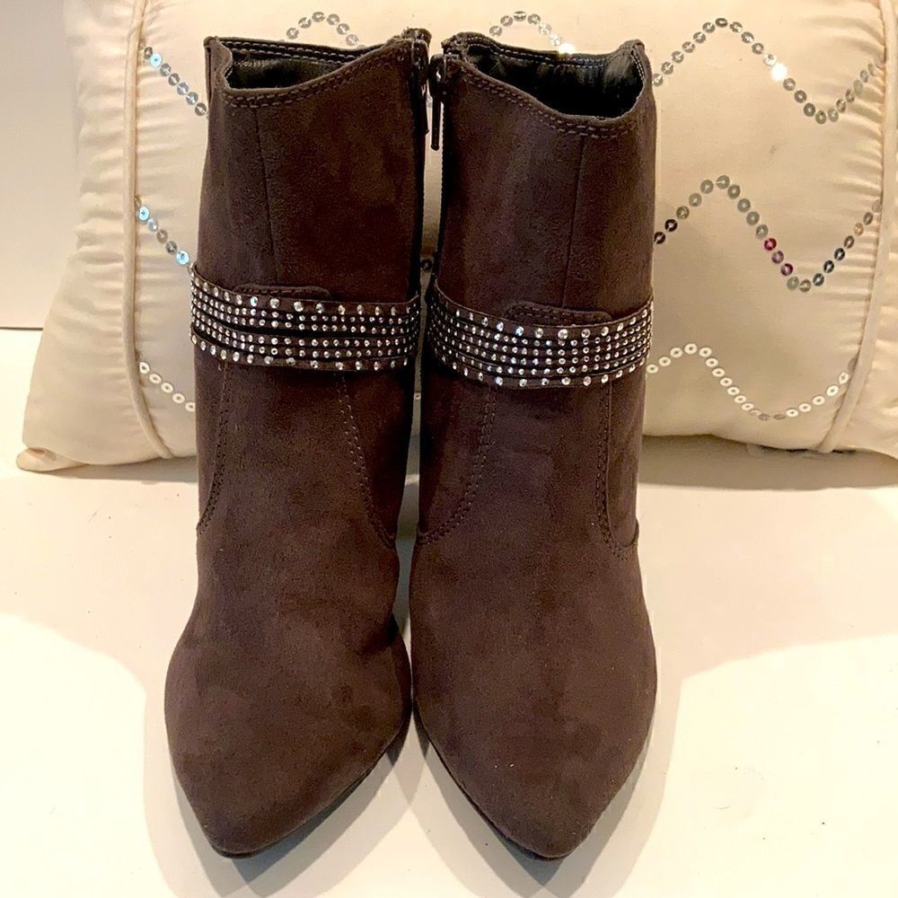 Ann Marino Ankle Booties 6 new - Picture 6 of 10